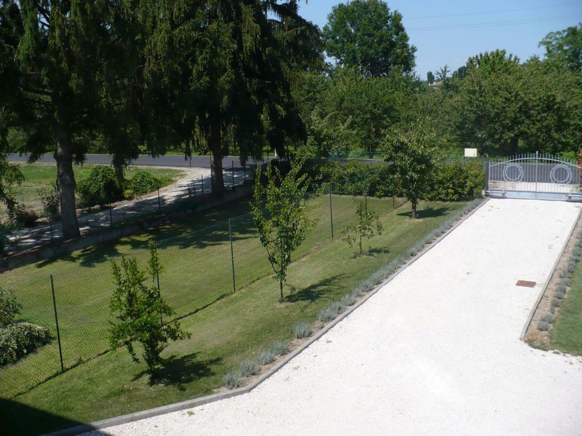 L'Albero Della Gioia Villanova sull'Arda Bagian luar foto